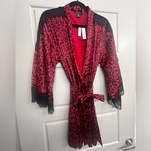 Victoria's Secret Silk Robe XS/S